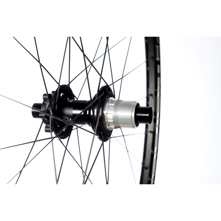 Stan's No Tubes Podium SRD Rear Wheel